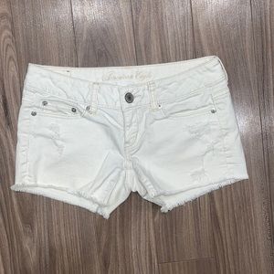 American eagle white  jean short shorts size 2